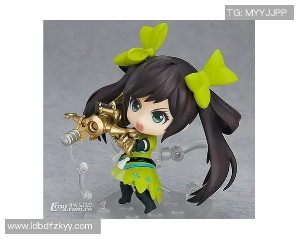 足球明星手办装饰品打造个性空间让每位球迷感受激情与荣耀